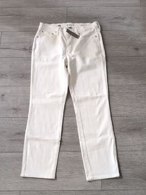 NWT J. Crew White Straight-Leg Jeans